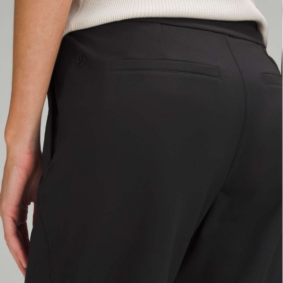 Lululemon Tapered-Leg Mid-Rise Pant 7/8 Length Luxtreme Size L BLACK - Picture 3 of 11